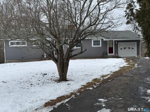 9 Oakridge Drive, Ledyard, CT, 06335 | Card Image