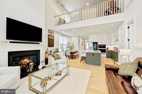 587 Trifecta Rd, DOWNINGTOWN, PA, 19335-1839 | Card Image