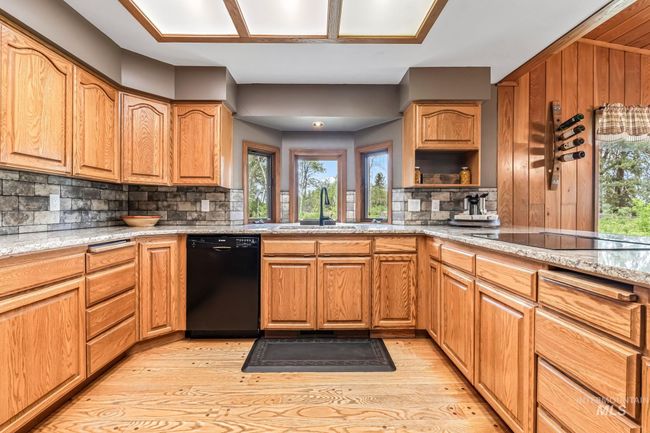 14060 Deerfield Rd, House other with 4 bedrooms, 4 bathrooms and 12 parking in Mccall ID | Image 7