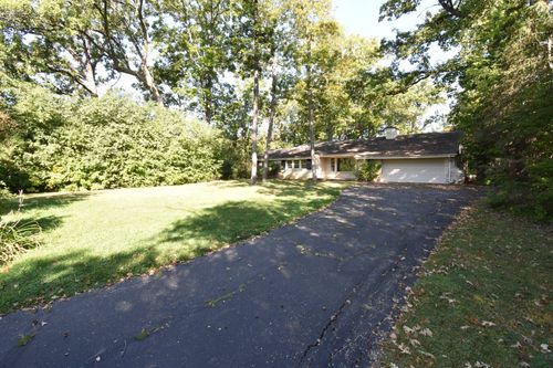 980 Mellody Rd, Lake Forest, IL, 60045-2046 | Card Image