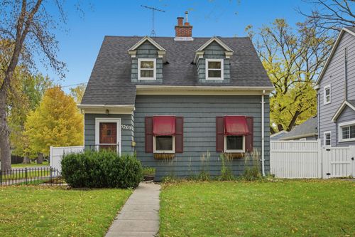 1261 4th St N, Fargo, ND, 58102-2710 | Card Image