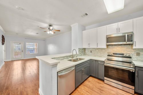 apt-327-8434 Walerga Rd, Antelope, CA, 95843-5061 | Card Image