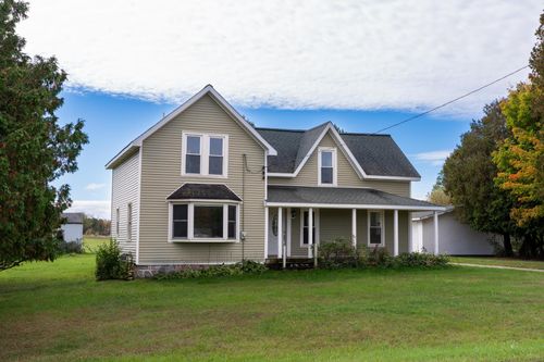 6507 W Pickard Rd, Mount Pleasant, MI, 48858-9632 | Card Image