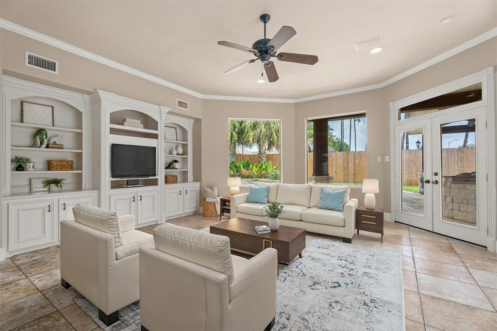 Guadalupe Springs Ln, Cypress, TX 77429