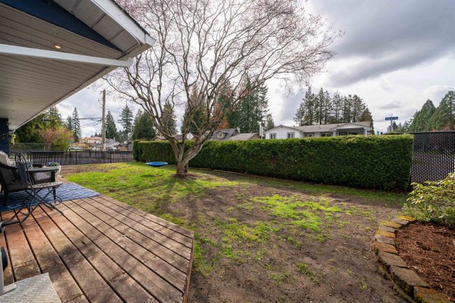 19307 120 B Avenue, House other with 3 bedrooms, 1 bathrooms and 8 parking in Pitt Meadows BC | Image 26