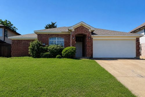 1115 Chancellorsville Pkwy, Grand Prairie, TX, 75052-1635 | Card Image
