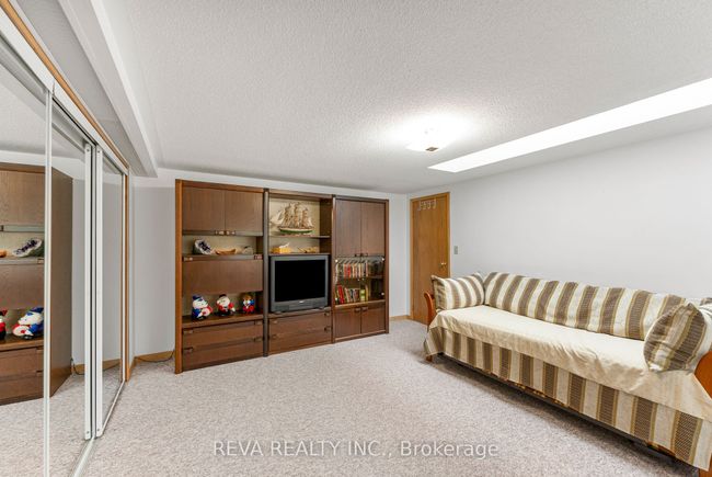 146 Mccahon Rd, House other with 5 bedrooms, 2 bathrooms and 20 parking in Hastings Highlands ON | Image 19