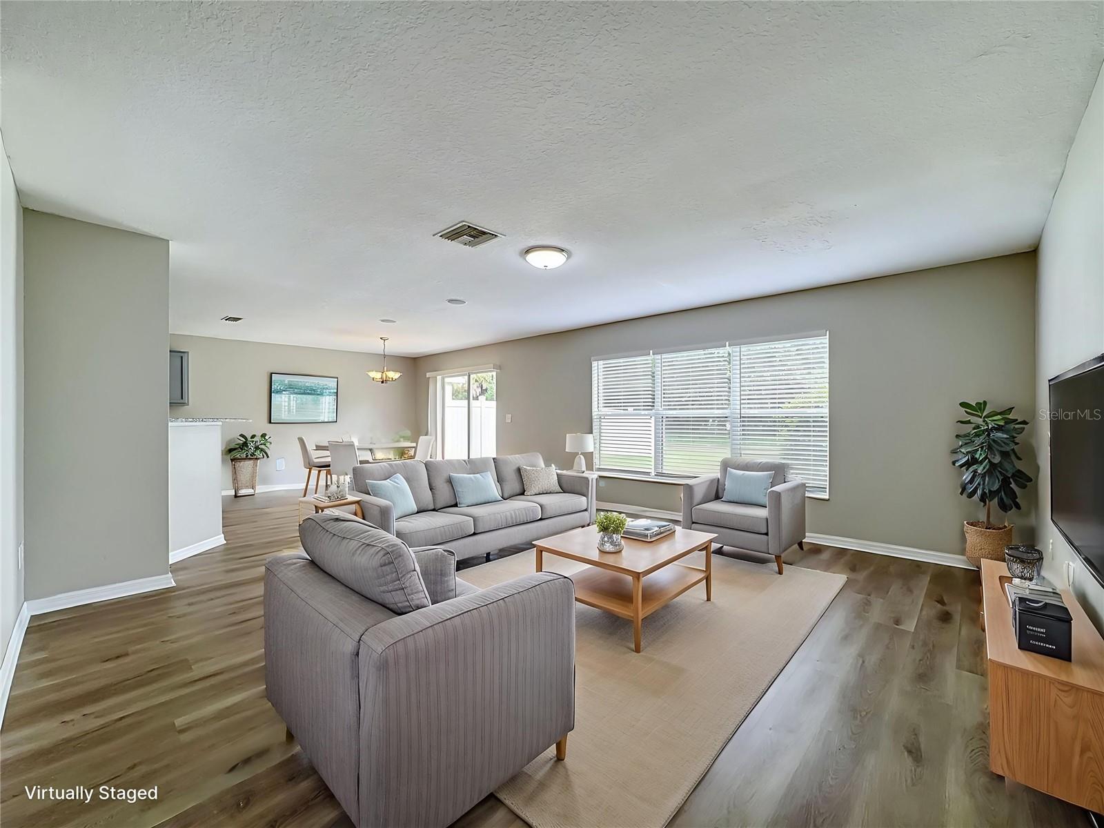 Residential in GIBSONTON 3