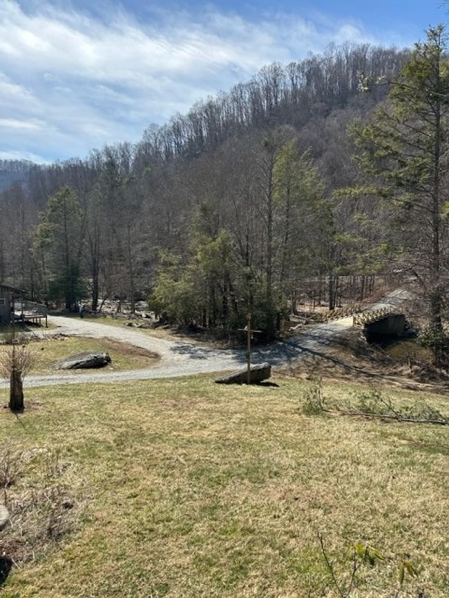 267 Sturgills Rd, House other with 3 bedrooms, 3 bathrooms and null parking in Mouth of Wilson VA | Image 93