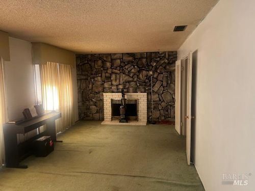 320 Kimberly Drive, American Canyon, CA, 94503 | Card Image