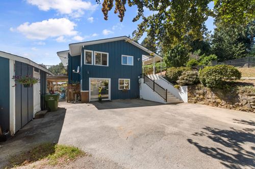 10005 Kenswood Dr, Chilliwack, BC, V2P7N5 | Card Image