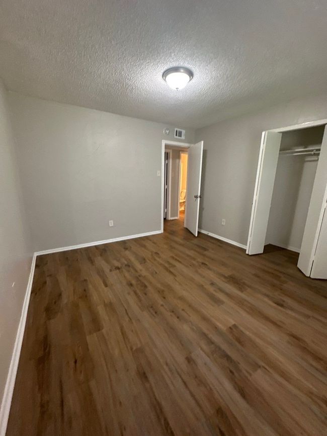 1014 Tulip Trl, House other with 3 bedrooms, 2 bathrooms and null parking in Mesquite TX | Image 15