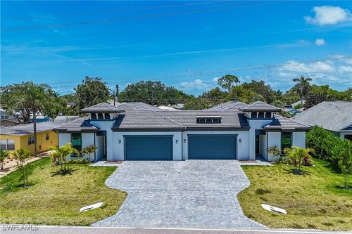 833/837 91st Avenue N, Naples, FL, 34108 | Card Image