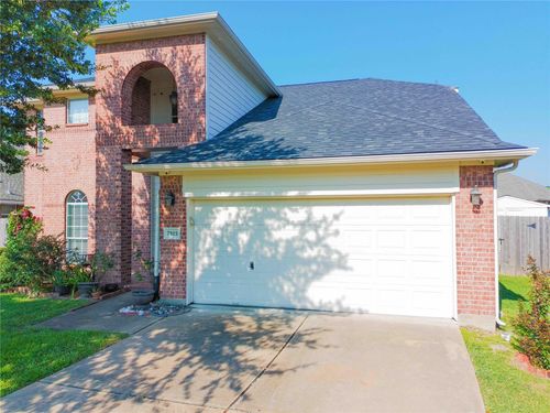 7915 Corrian Park Cir, Houston, TX, 77040-6056 | Card Image