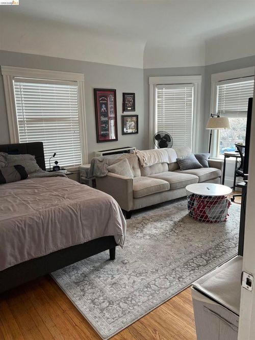 1425 1425 Oxford, Berkeley, CA, 94709 | Card Image