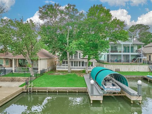6795 Kingston Cove Ln, Willis, TX, 77318-9173 | Card Image