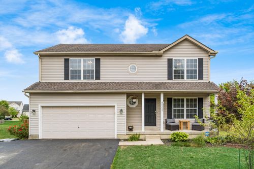 6002 Aquamarine Dr, Grove City, OH, 43123-8383 | Card Image