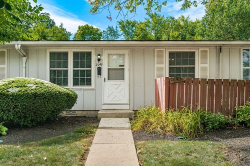 43-3045 La Vista Dr, Columbus, OH, 43204-2105 | Card Image