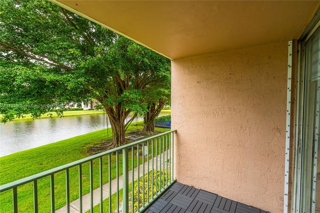 APT-206 - 12142 Saint Andrews Pl, Condo with 3 bedrooms, 2 bathrooms and null parking in Miramar FL | Image 21