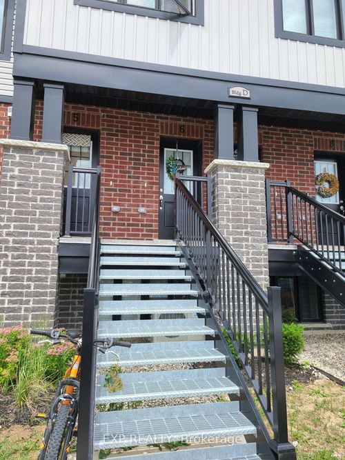 d6-160 Rochefort Street, Kitchener, ON, N2R0P5 | Card Image