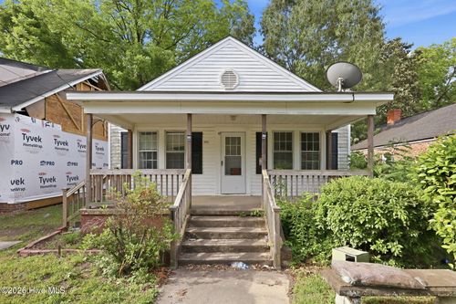 1211 Fleming St, Greenville, NC, 27834-2928 | Card Image