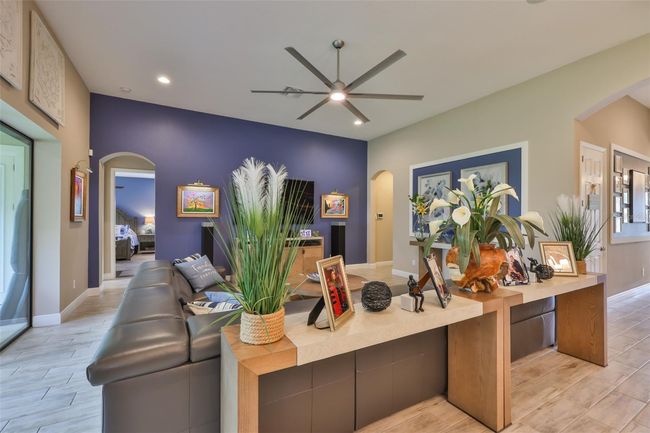 6016 Shadowlake Dr, House other with 4 bedrooms, 3 bathrooms and null parking in APOLLO BEACH FL | Image 12