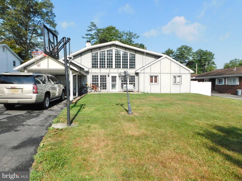 Parkway Dr, Altoona, PA 16602