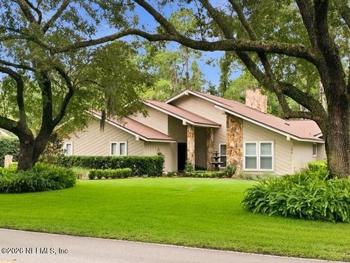 7878 Little Fox Ln, Jacksonville, FL, 32256-7321 | Card Image