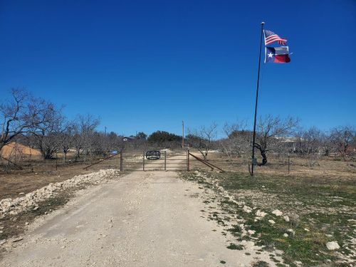 1721-3567 Cave Wells Rd, Fort McKavett, TX, 76841-1101 | Card Image