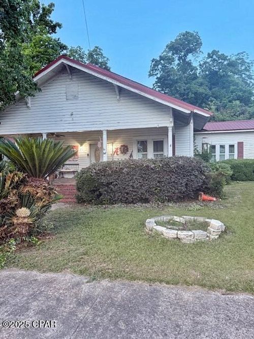 5382 10th St, Malone, FL, 32445-3429 | Card Image