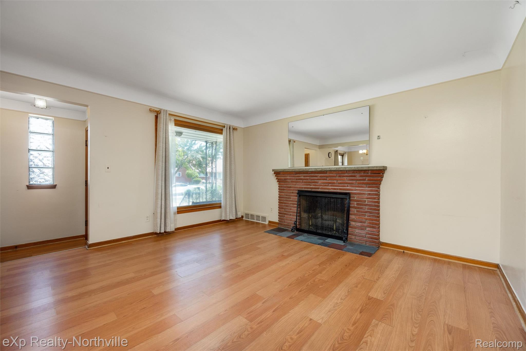 Residential in Harper Woods 5