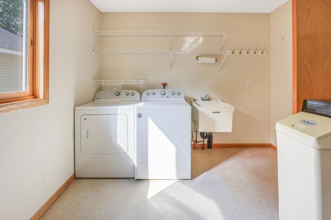 Laundry | Image 25
