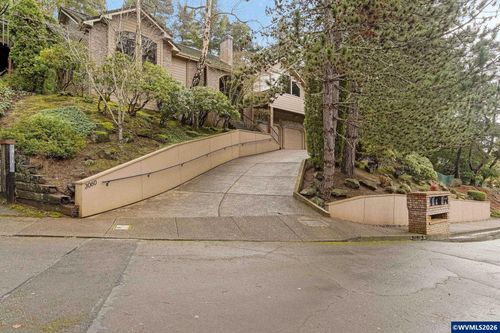 3060 Camellia Dr S, Salem, OR, 97302 | Card Image