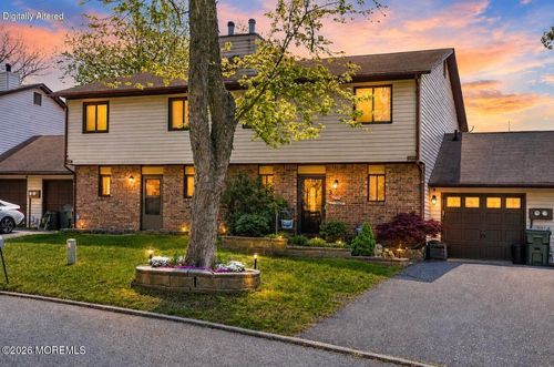 3 Stork Ln, Howell, NJ, 07731-2042 | Card Image