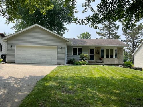 1975 Summit Avenue, Worthington, MN, 56187 | Card Image