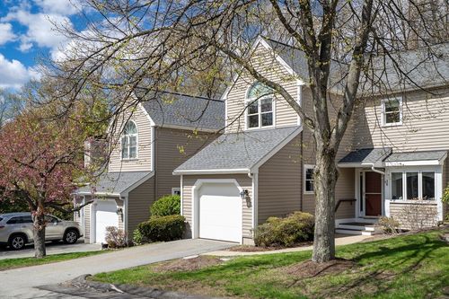 32-32 Bishops Forest Dr, Waltham, MA, 02452-8802 | Card Image