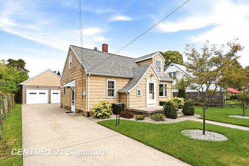 2720 Schemm Street, Saginaw, MI, 48602 | Card Image