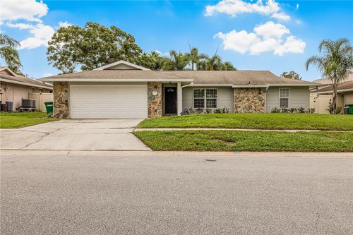 5 Valencia Cir, SAFETY HARBOR, FL, 34695-4947 | Card Image