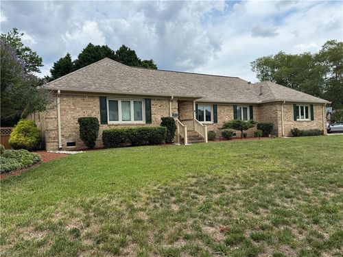 1804 Templeton Ln, Virginia Beach, VA, 23454-3038 | Card Image