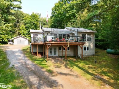 1041 Big Island Rd, House other with 3 bedrooms, 1 bathrooms and 7 parking in Bracebridge ON | Image 1