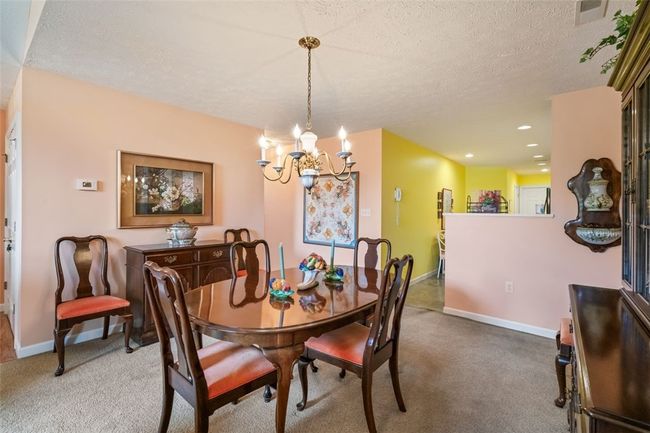 6422 Jefferson Pointe Cir, Condo with 2 bedrooms, 3 bathrooms and 2 parking in Jefferson Hills PA | Image 10