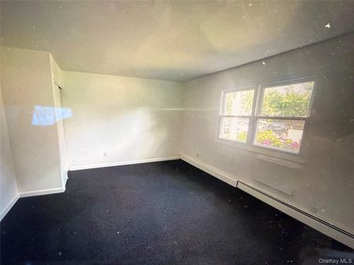 5A Hemlock Dr, Bay Shore, NY, 11706-2913 | Card Image