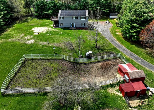 104 South St, House other with 4 bedrooms, 2 bathrooms and 10 parking in Morris CT | Image 32