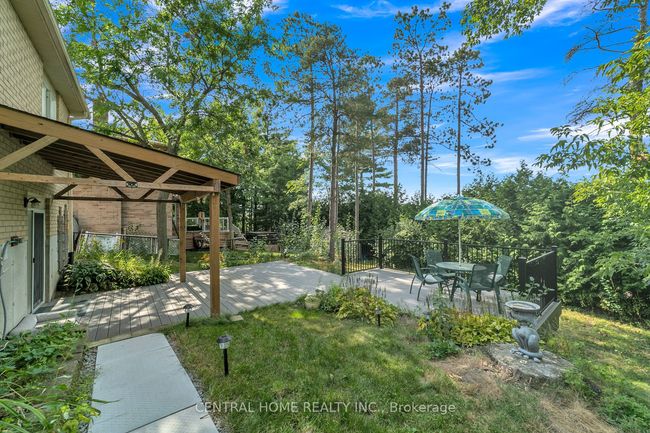 20 Hollis Cres, House other with 4 bedrooms, 3 bathrooms and 4 parking in Holland Landing ON | Image 32