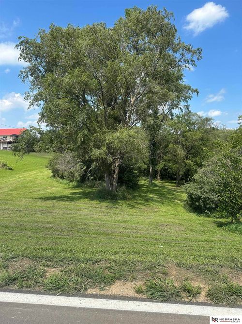 2018 Murray Rd, Plattsmouth, NE, 68048-4779 | Card Image