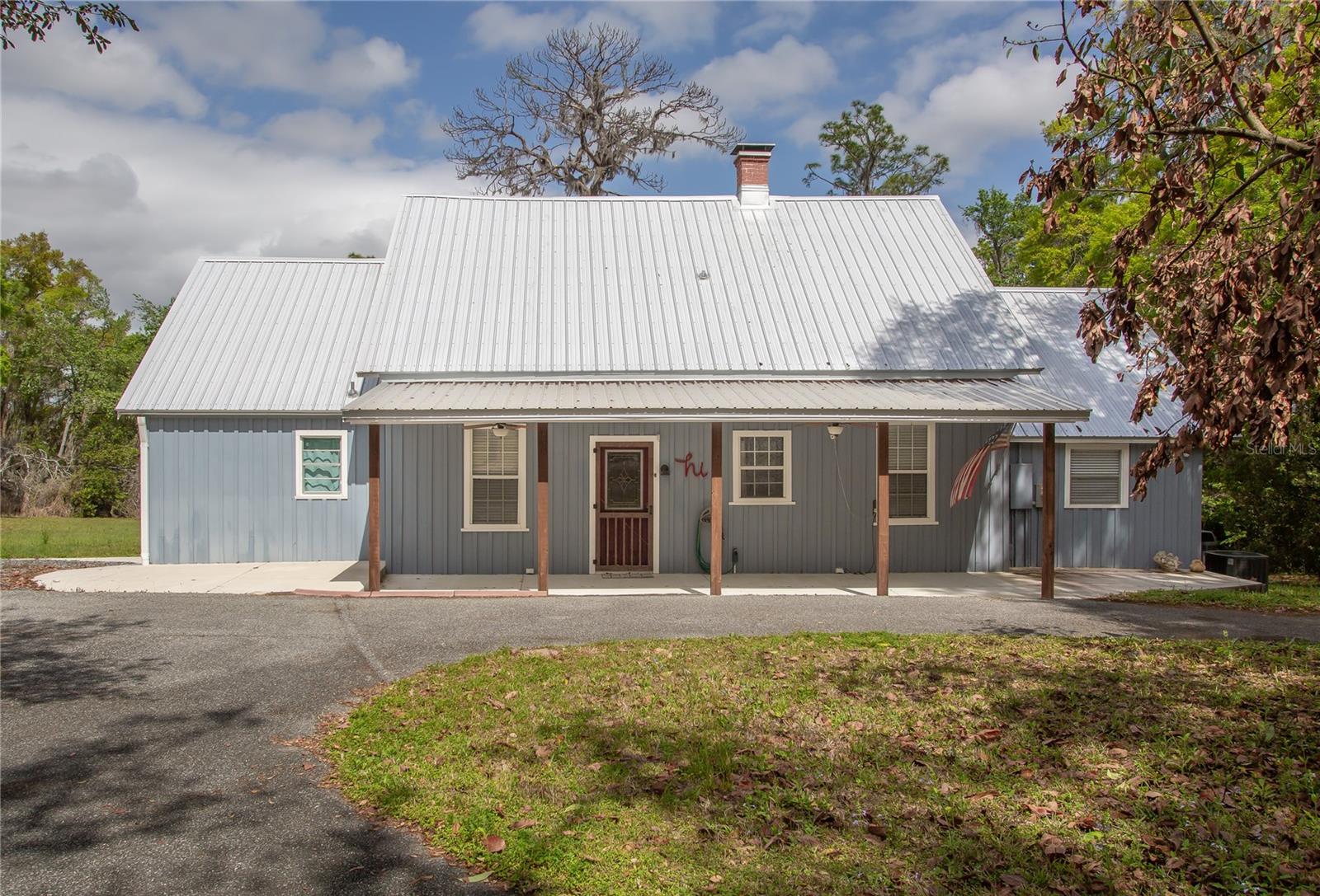 Residential in FRUITLAND PARK 2
