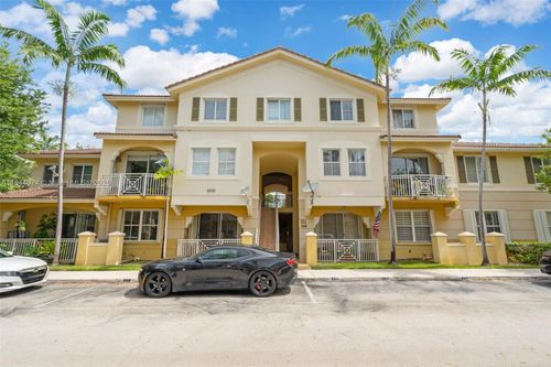 apt-208-8838 W Flagler St, Miami, FL, 33174-3918 | Card Image