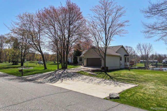 8439 Shoshone Pass, House other with 4 bedrooms, 3 bathrooms and null parking in Pigeon MI | Image 4