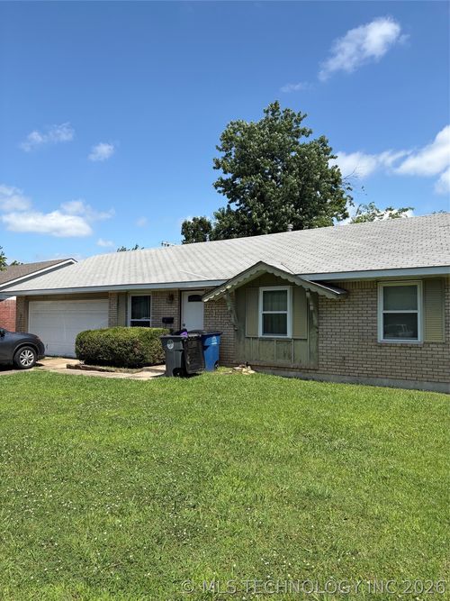 9115 E 46th Place, Tulsa, OK, 74145 | Card Image