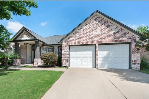 2305 Laura Elizabeth Trl, Mansfield, TX, 76063-3736 | Card Image